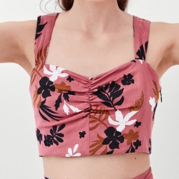 Zara Tops - Zara Tropical Floral Halter Crop Top Sz Sm